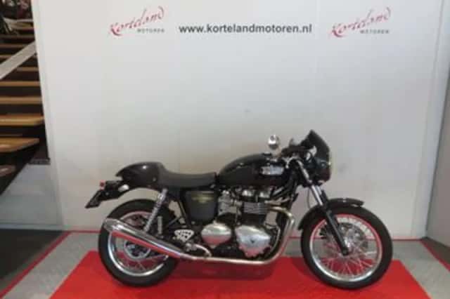Triumph Thruxton 900 (2012) thumbnail 1