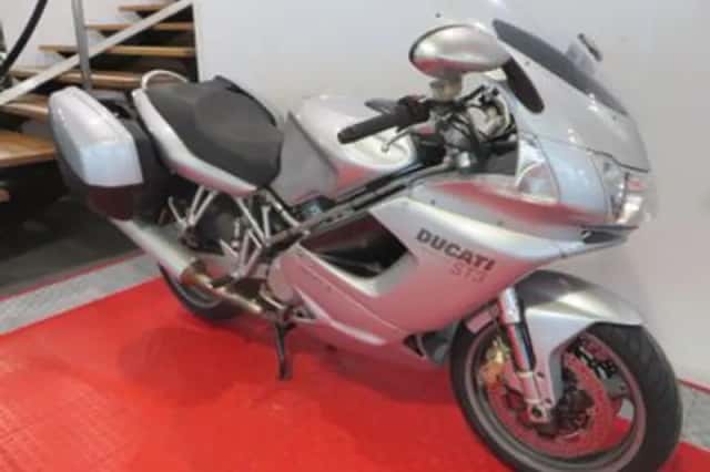 DUCATI ST 3 (2005) thumbnail 2