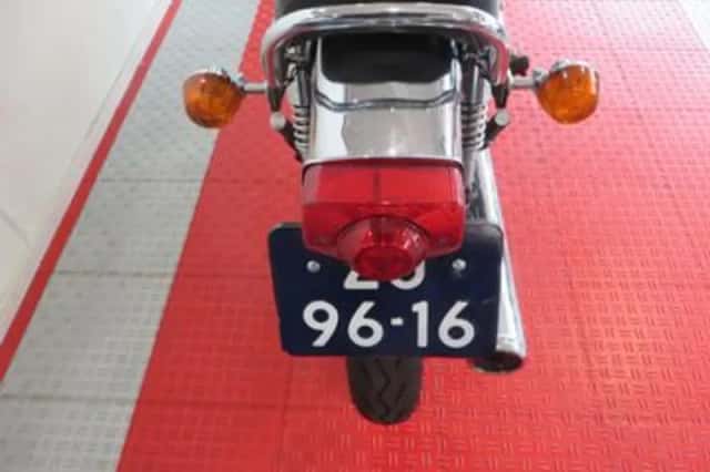 Honda CB 550 F (1976) thumbnail 5