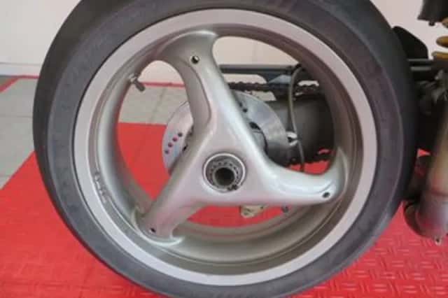 DUCATI 748 Biposto (2002) thumbnail 6