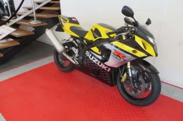 Suzuki GSX-R750 (2005) thumbnail 2