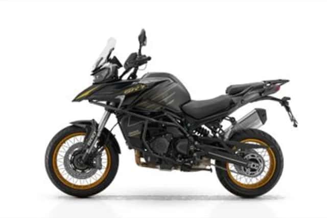 QJ Motor SRT 900 SX Touring (2026) thumbnail 6