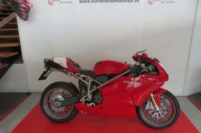 Ducati 999 S (2003) thumbnail 1