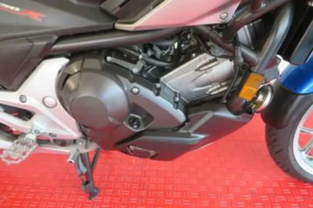 Honda NC750X (2017) thumbnail 5