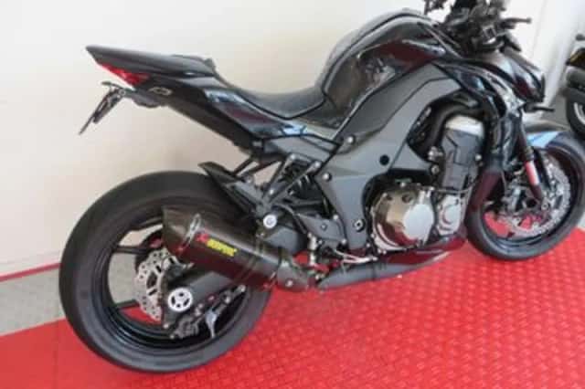 Kawasaki Z1000 (2015) thumbnail 3