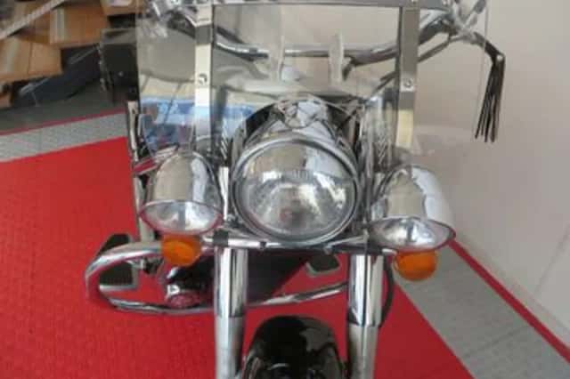 Honda VT 1100 C3 Shadow (2003) thumbnail 5