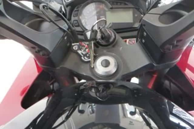 Kawasaki Z1000 (2015) thumbnail 4