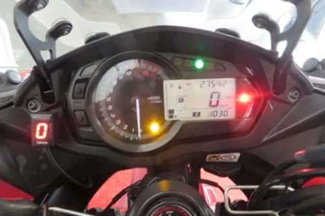 Kawasaki Z1000 (2015) thumbnail 5