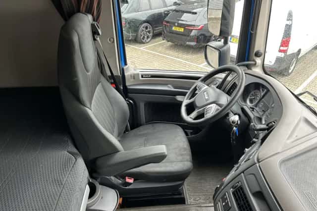 DAF XF (2018) thumbnail 3