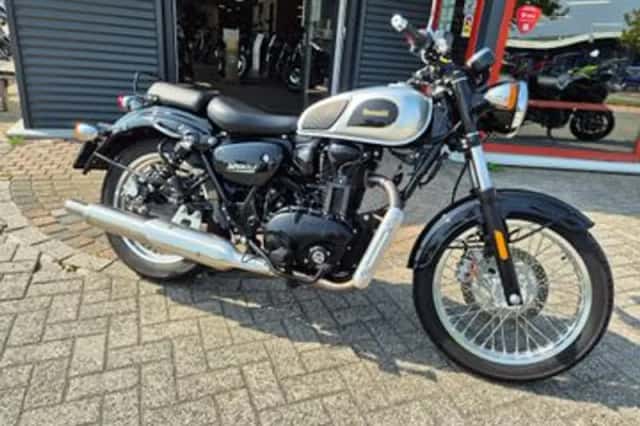 BENELLI IMPERIALE 400 (2020) thumbnail 2