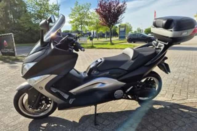 Yamaha T MAX (2011) thumbnail 6