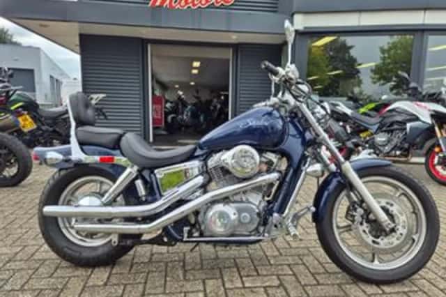 Honda VT 1100 C Shadow (1989) thumbnail 1