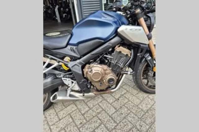 Honda CB650R (2023) thumbnail 3
