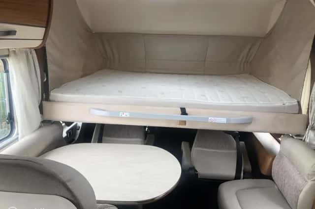 Hymer B 588 (2017) thumbnail 3