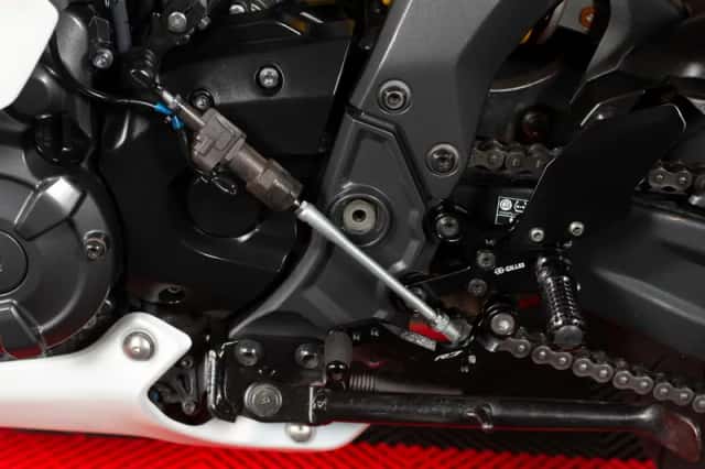 Yamaha R7 (2022) thumbnail 3