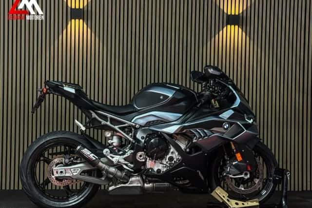 BMW S 1000 RR (2025) thumbnail 2