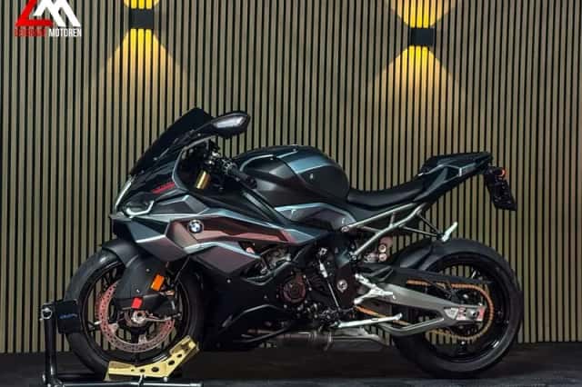 BMW S 1000 RR (2025) thumbnail 6