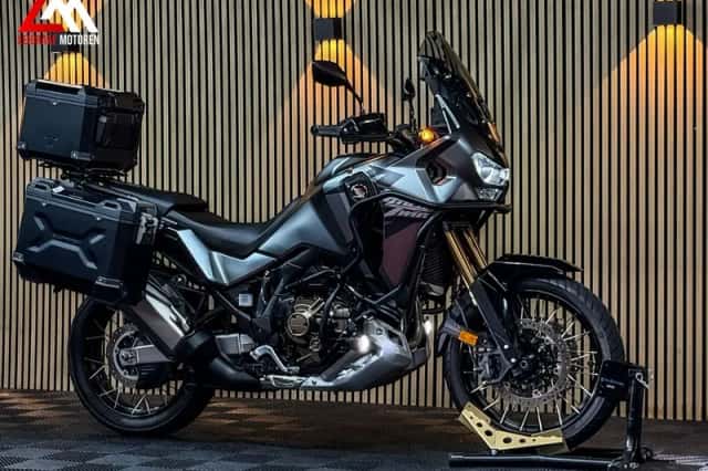 Honda CRF1100L Africa Twin Adventure Sports (2025) thumbnail 2