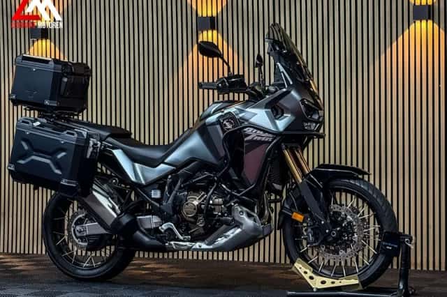 Honda CRF1100L Africa Twin Adventure Sports (2025) thumbnail 4