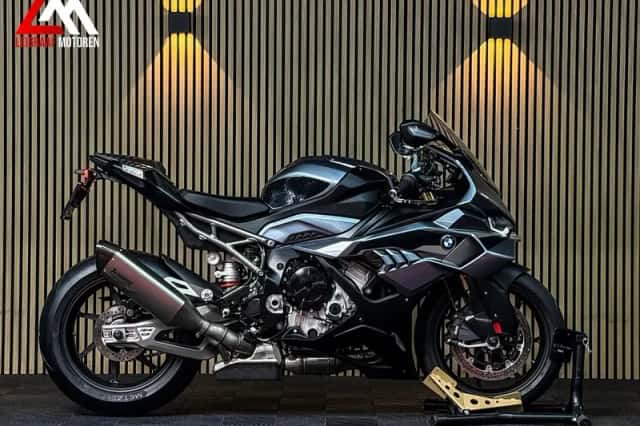 BMW S 1000 RR (2025) thumbnail 2