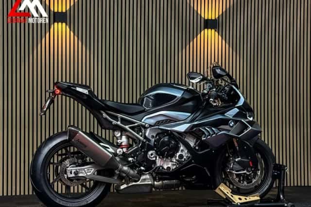 BMW S 1000 RR (2025) thumbnail 3
