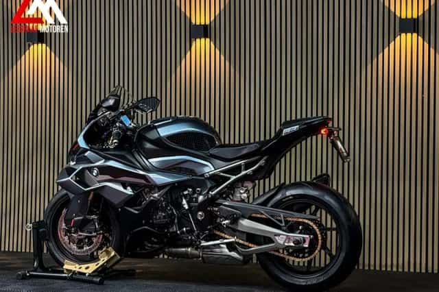 BMW S 1000 RR (2025) thumbnail 4