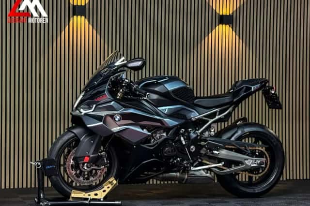 BMW S 1000 RR (2025) thumbnail 6