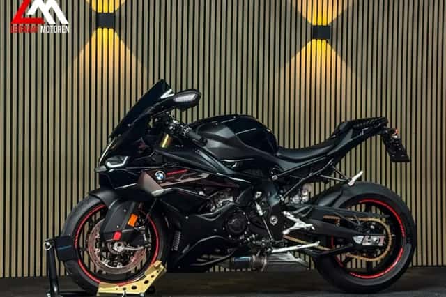 BMW S 1000 RR (2025) thumbnail 6