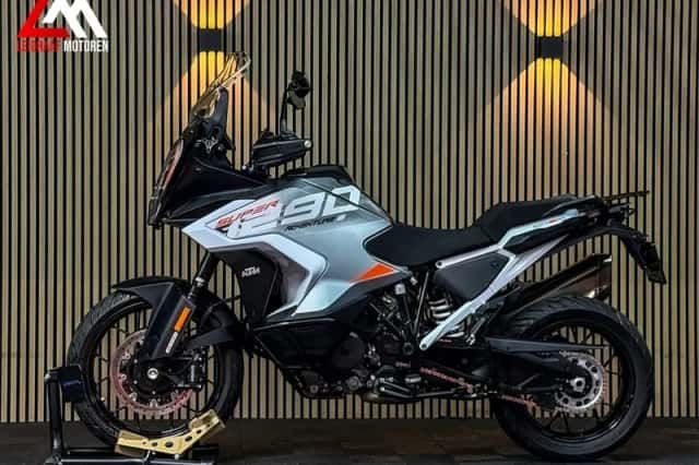 KTM 1290 Super Adventure S (2023) thumbnail 5