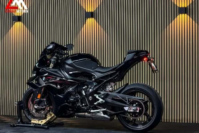 BMW S 1000 RR (2025) thumbnail 5