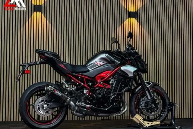 Kawasaki Z900 (2025) thumbnail 3