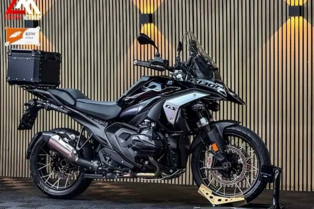BMW R 1300 GS (2023) thumbnail 1