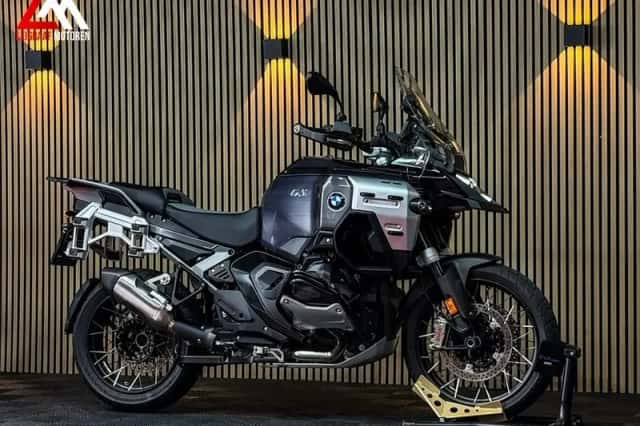 BMW R 1300 GS (0) thumbnail 2