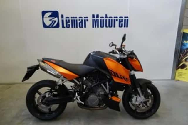 KTM Super Duke 990 (2008) thumbnail 1