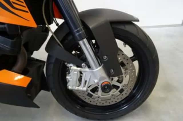 KTM Super Duke 990 (2008) thumbnail 6