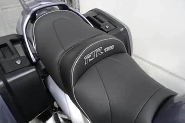 Yamaha FJR1300 (2003) thumbnail 6