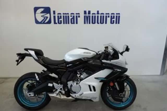 CFMoto 675SR-R (2026) thumbnail 1