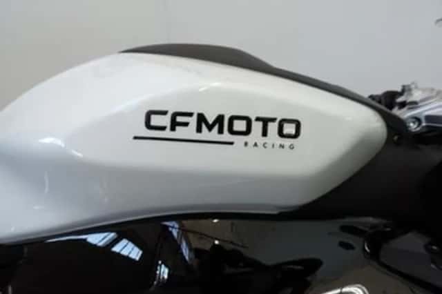 CFMoto 675SR-R (2026) thumbnail 6