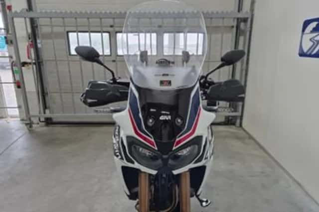 Honda Africa Twin (2019) thumbnail 4