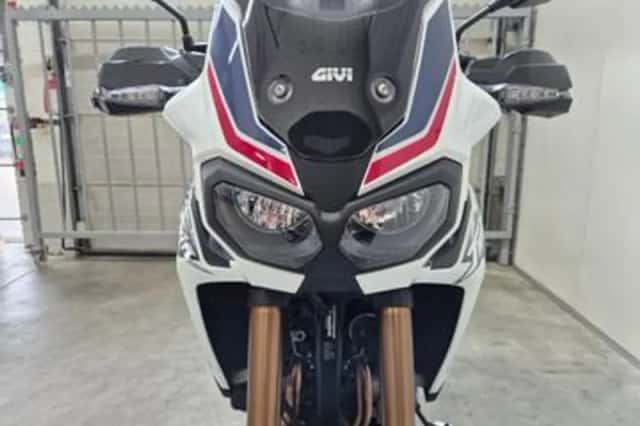 Honda Africa Twin (2019) thumbnail 5