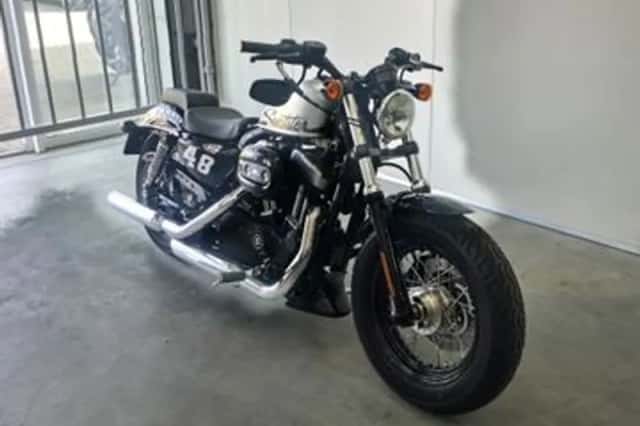 HARLEY-DAVIDSON SPORTSTER FORTY EIGHT SPECIAL (2010) thumbnail 2