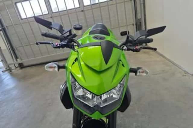 Kawasaki Z750 (2009) thumbnail 4