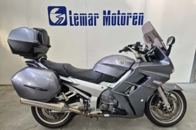 Yamaha FJR 1300 A (2005) thumbnail 1