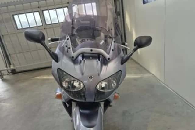 Yamaha FJR 1300 A (2005) thumbnail 4