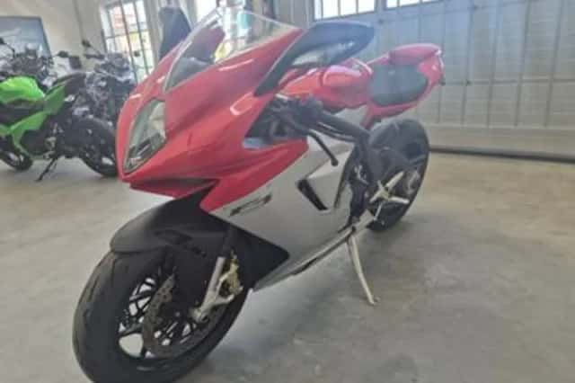 MV Agusta F3 675 (2012) thumbnail 3