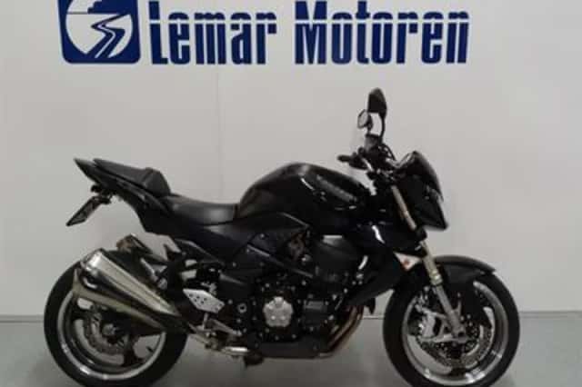 Kawasaki Z1000 (2009) thumbnail 1