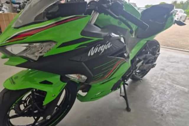 Kawasaki Ninja 400 (2023) thumbnail 5