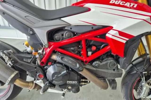 Ducati Hypermotard 939 SP (2017) thumbnail 4