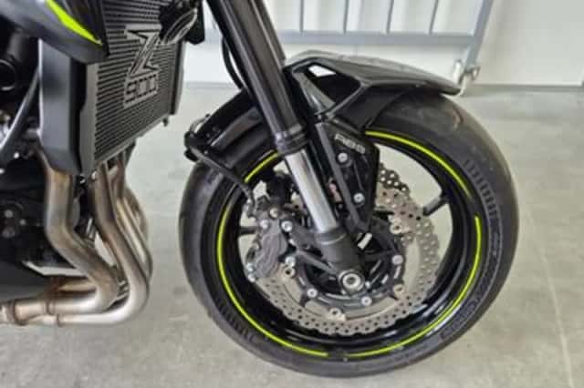 Kawasaki Z900 (2019) thumbnail 2