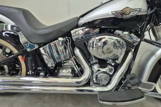 Harley-Davidson Heritage Softail Classic (2003) thumbnail 2